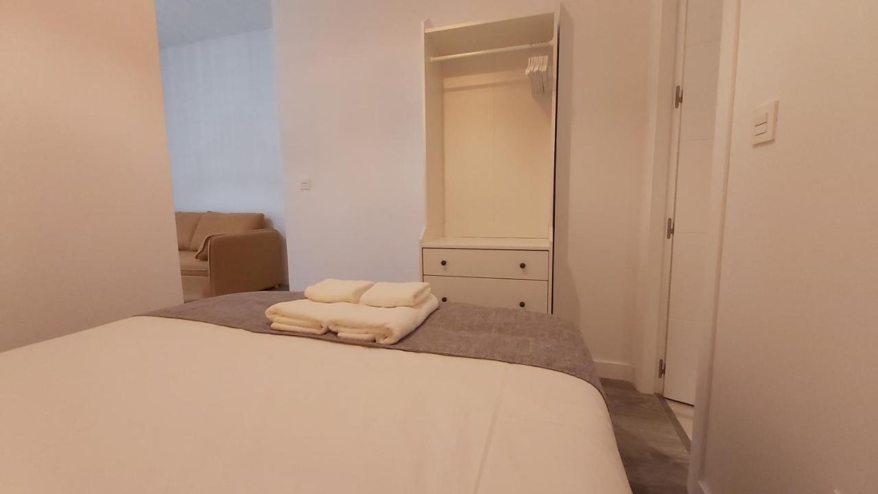 Del Parque Flats Urban Apartment Малага Екстериор снимка