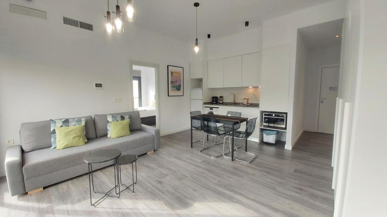 Del Parque Flats Urban Apartment Малага Екстериор снимка