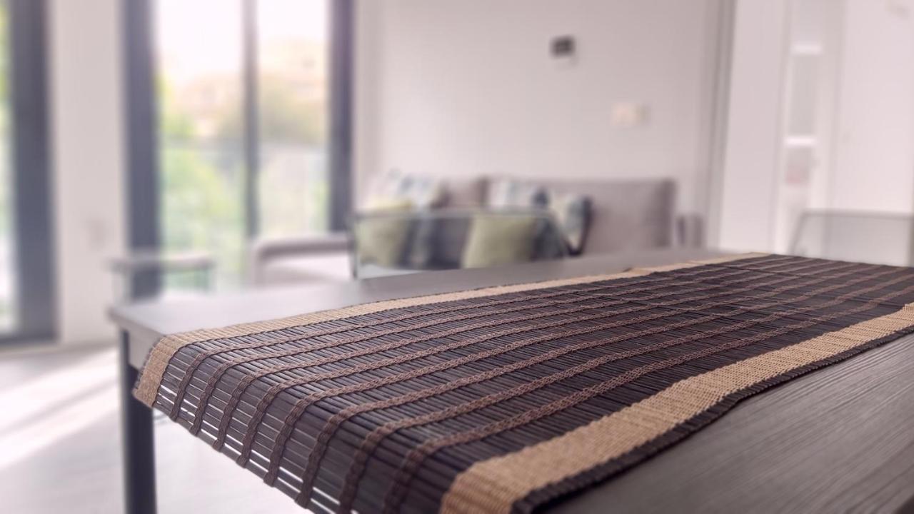 Del Parque Flats Urban Apartment Малага Екстериор снимка